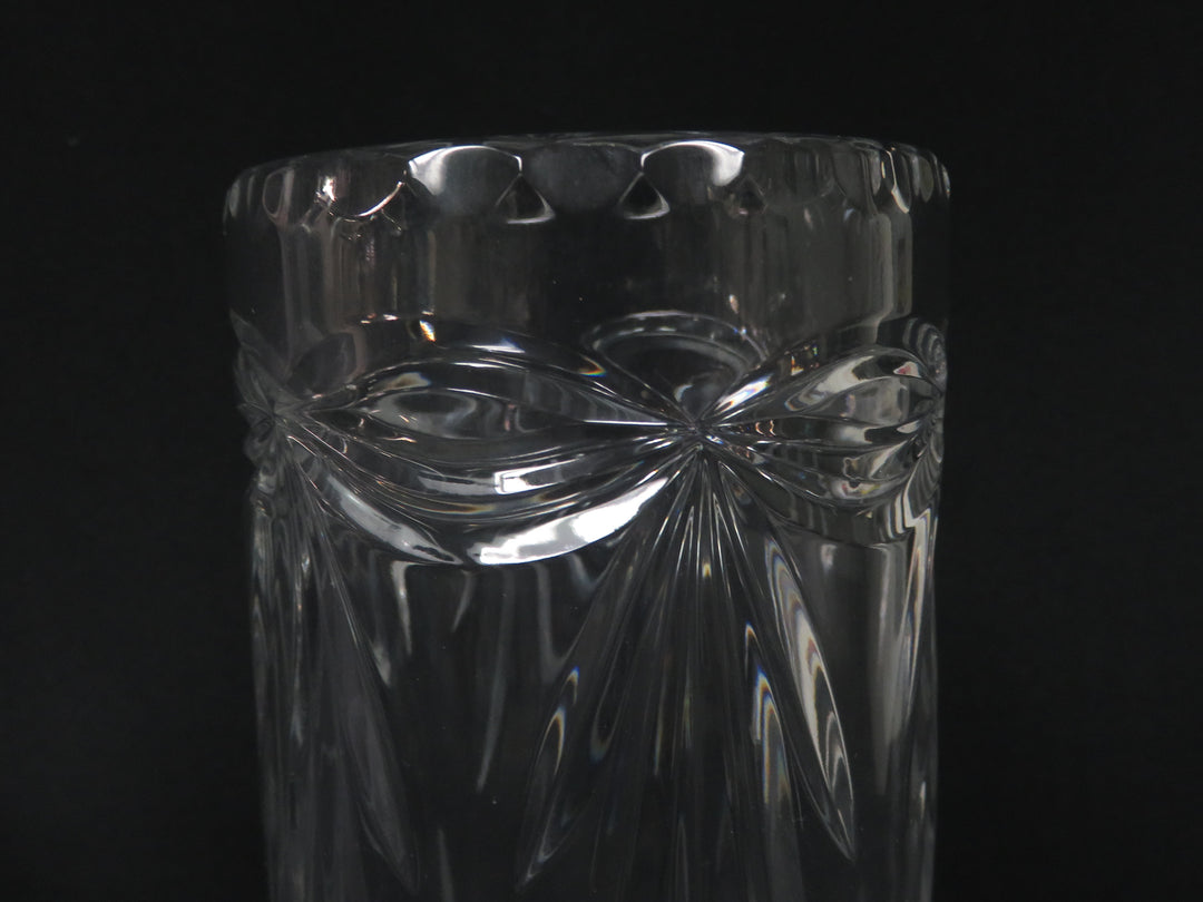 Bow Design Hurricane Candleholder