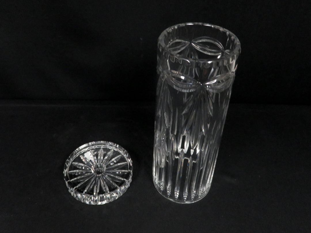 Bow Design Hurricane Candleholder
