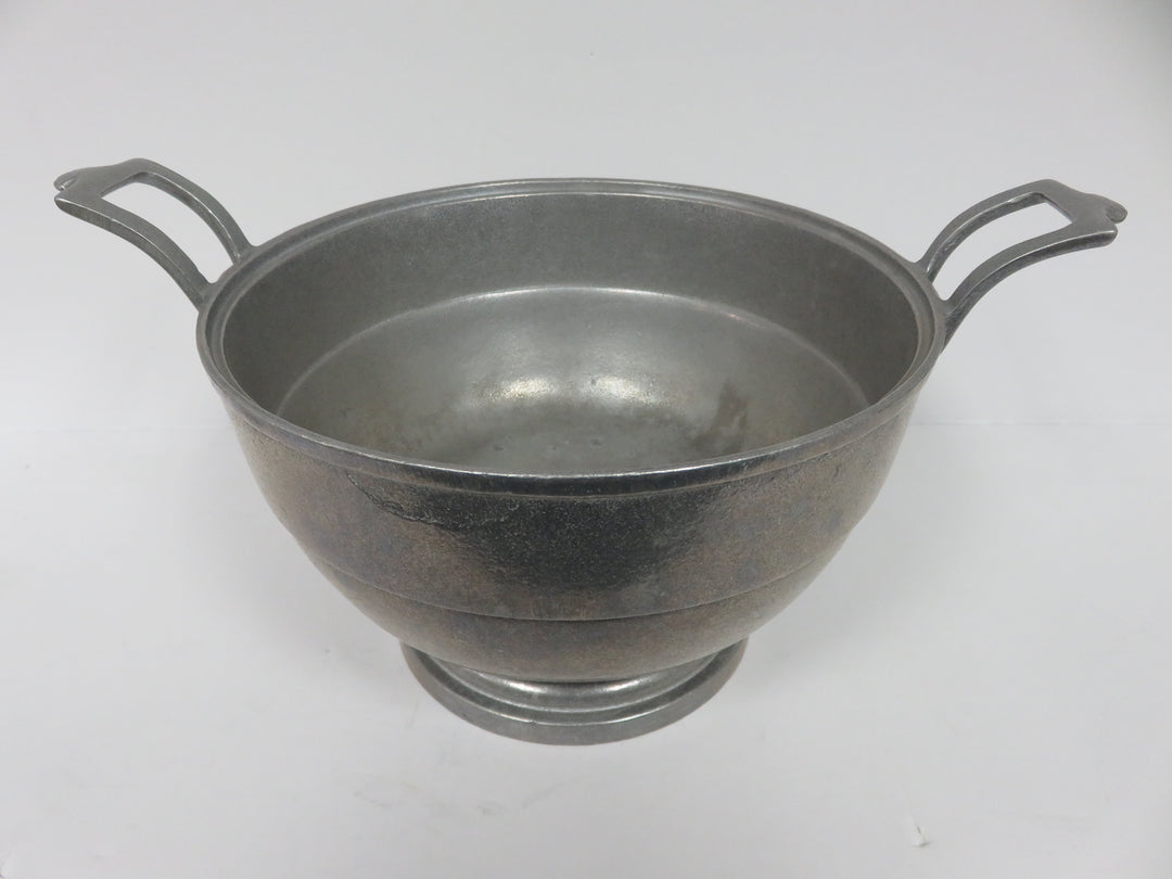 Wilton Columbia Soup Tureen