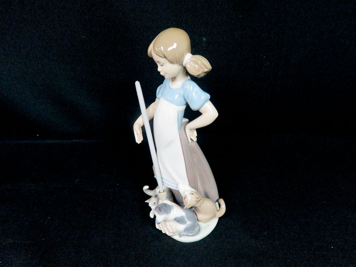 Lladró Figurine