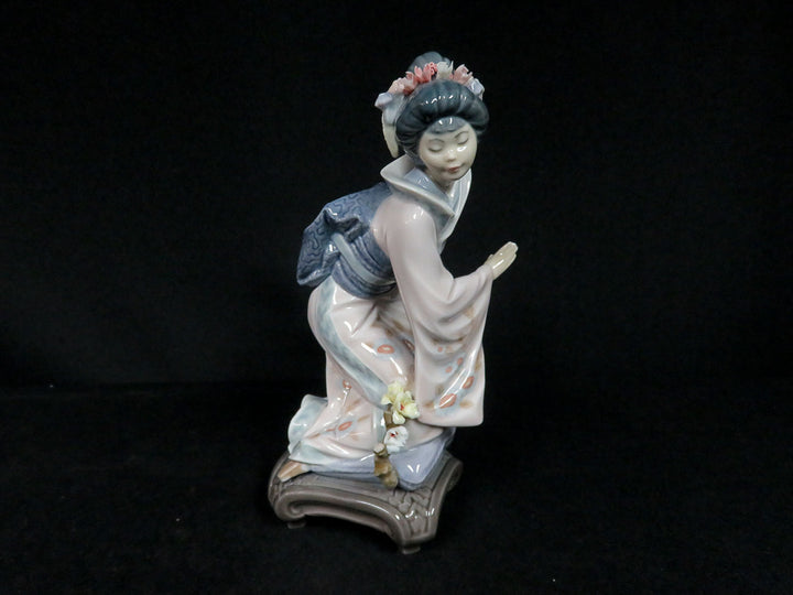 Lladró Figurine