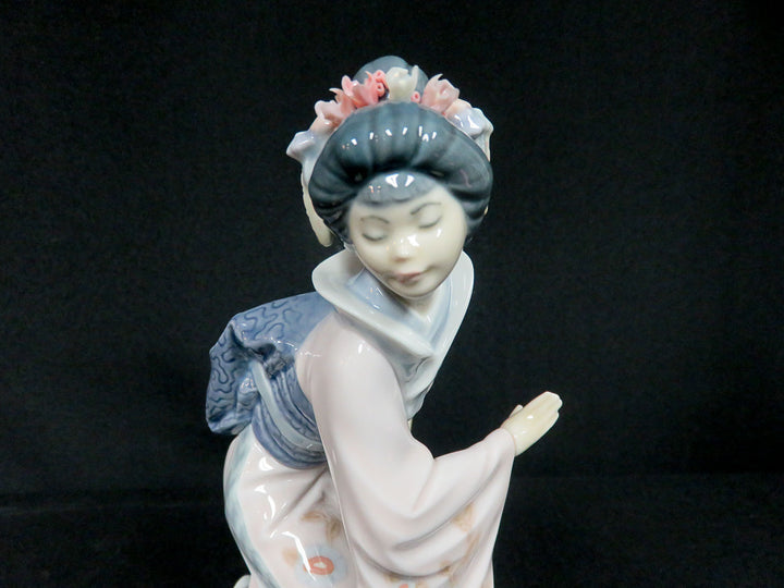 Lladró Figurine
