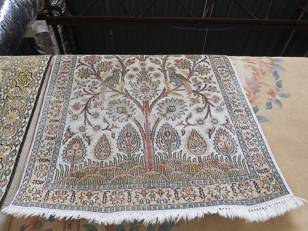 Botanical Themed Area Rug