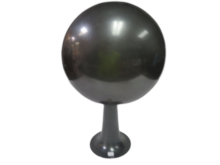 Unique Pillar Candleholder