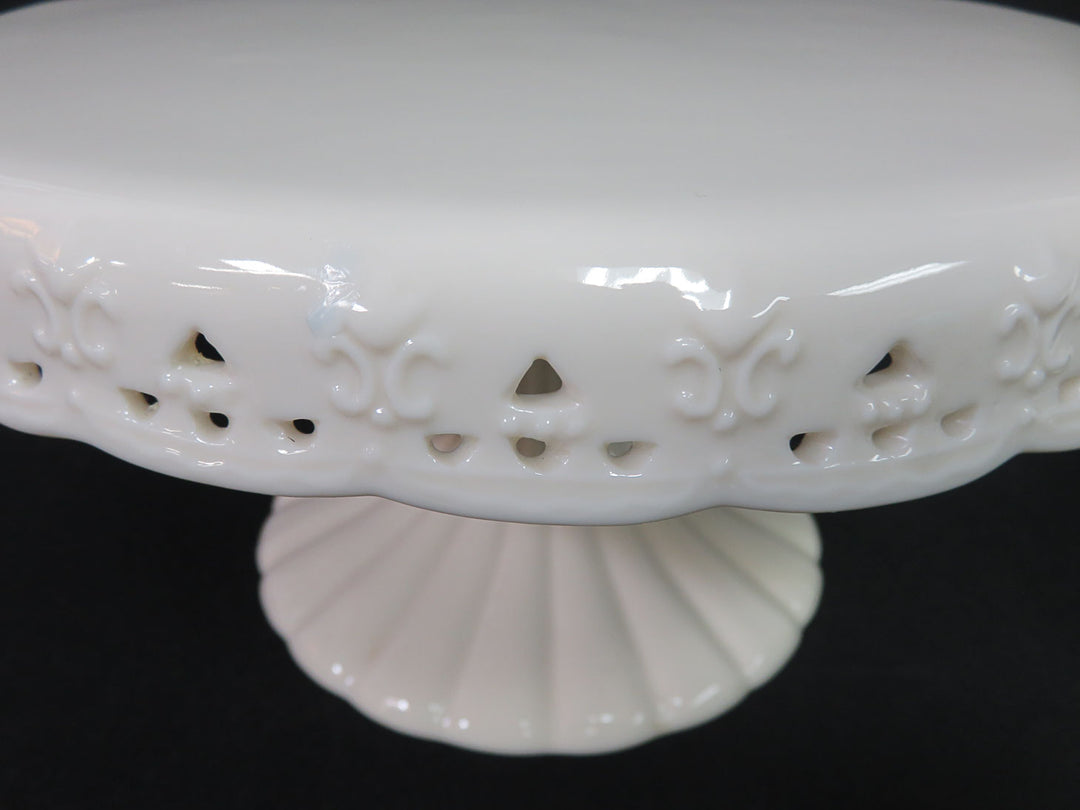 Skye McGhie Cake Stand
