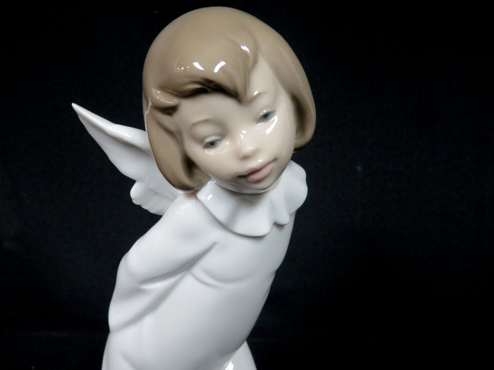 Lladró Figurine