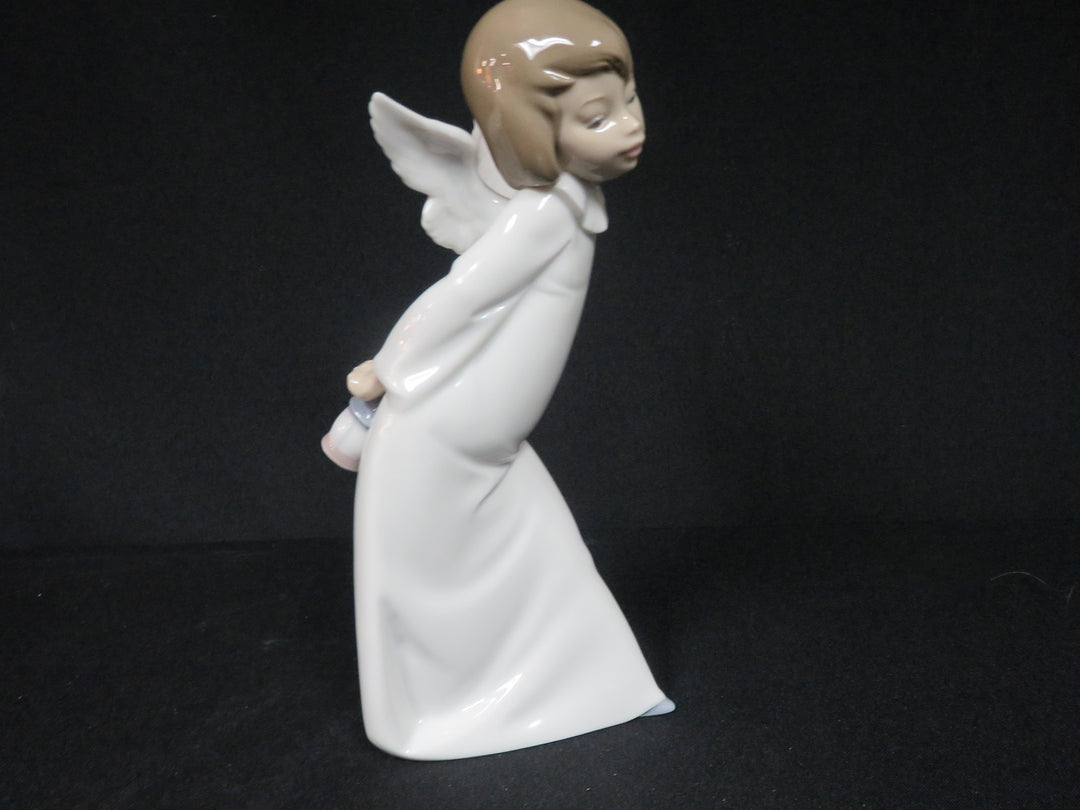 Lladró Figurine