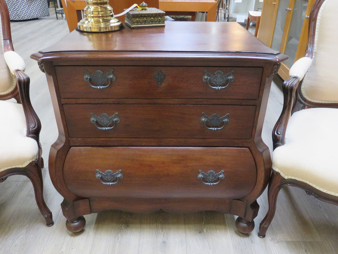 Ralph Lauren Bombe Chest