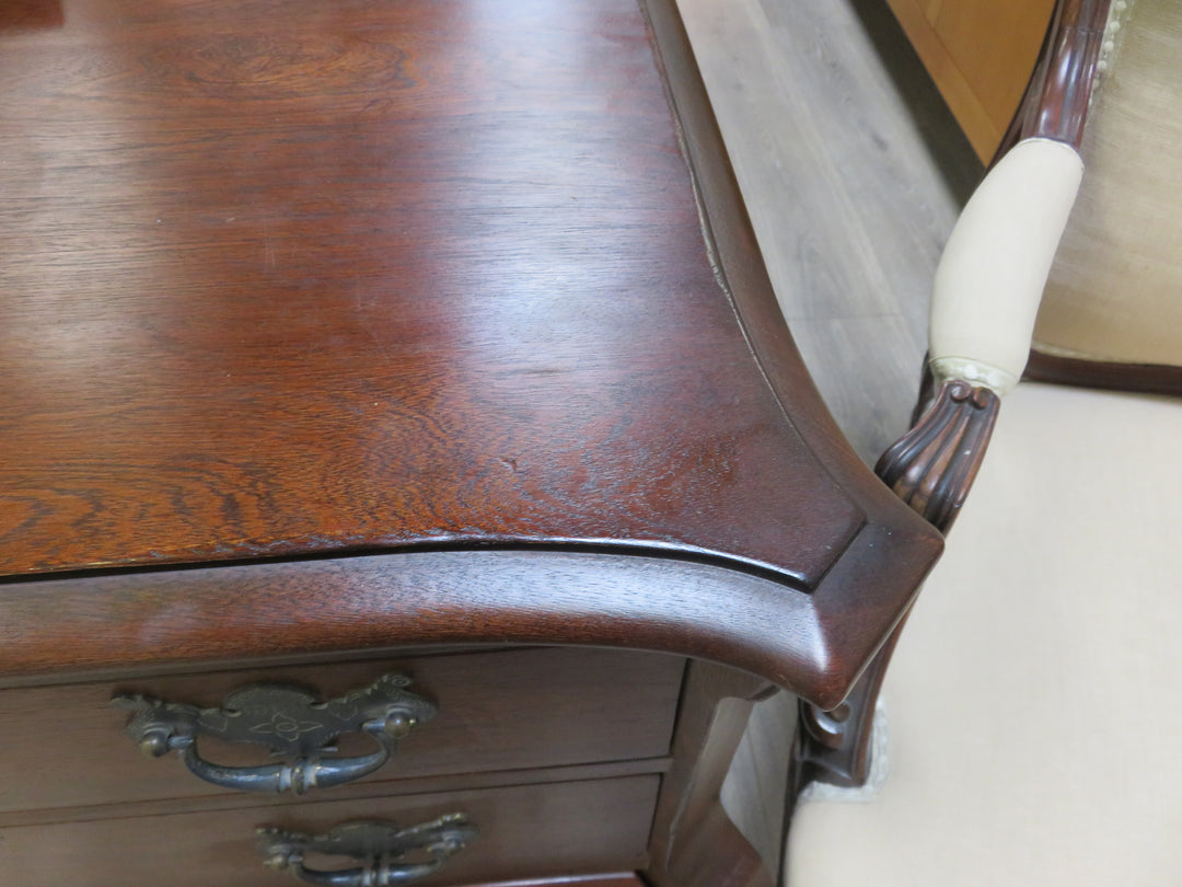 Ralph Lauren Bombe Chest