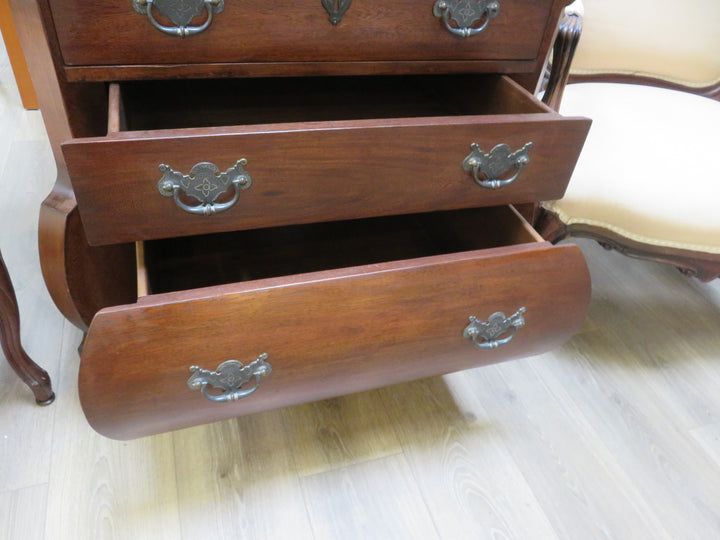 Ralph Lauren Bombe Chest