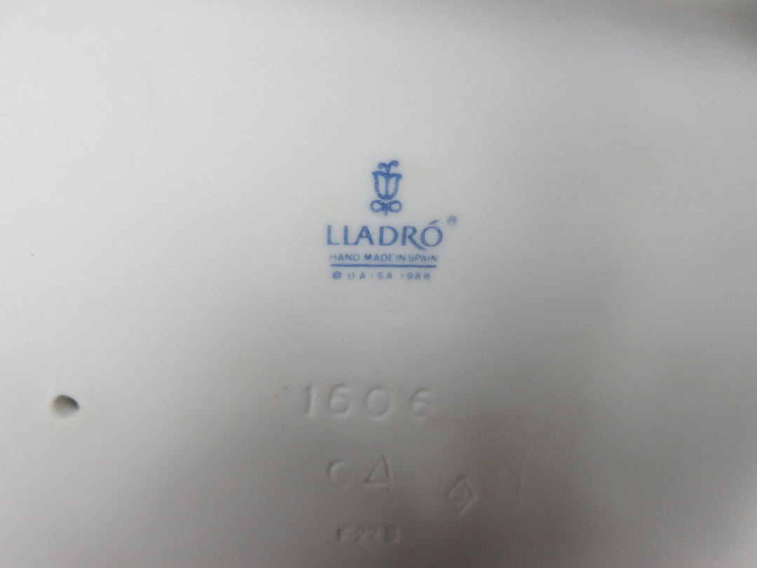 Lladró Figurine