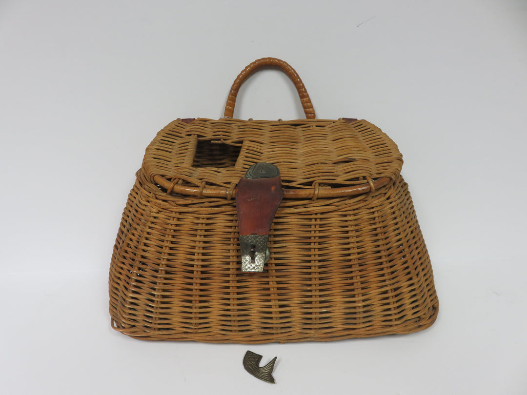 Vintage Fishing Creel