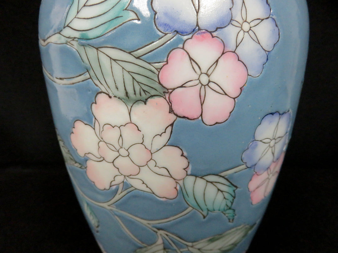 Vintage WBI Chinoiserie Vase