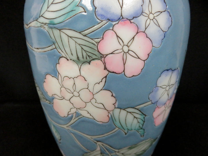 Vintage WBI Chinoiserie Vase