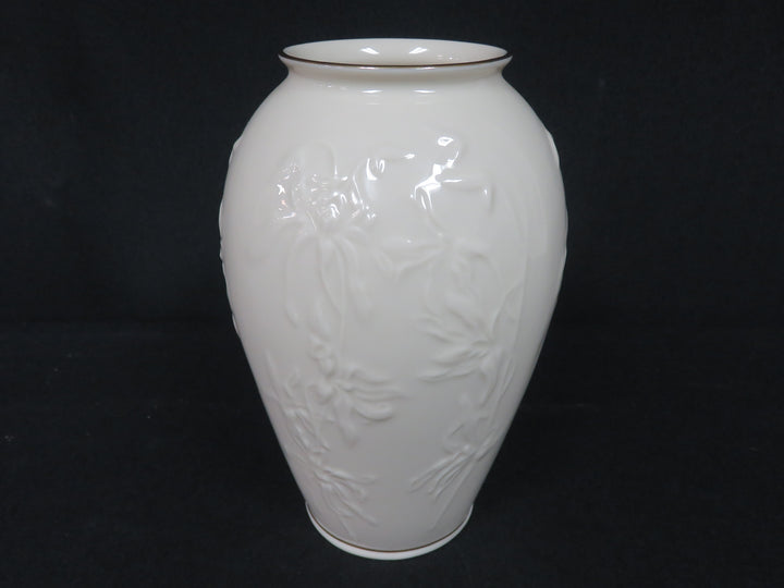 Lenox Masterpiece Collection Vase