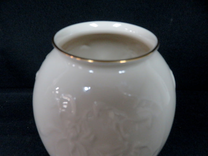 Lenox Masterpiece Collection Vase