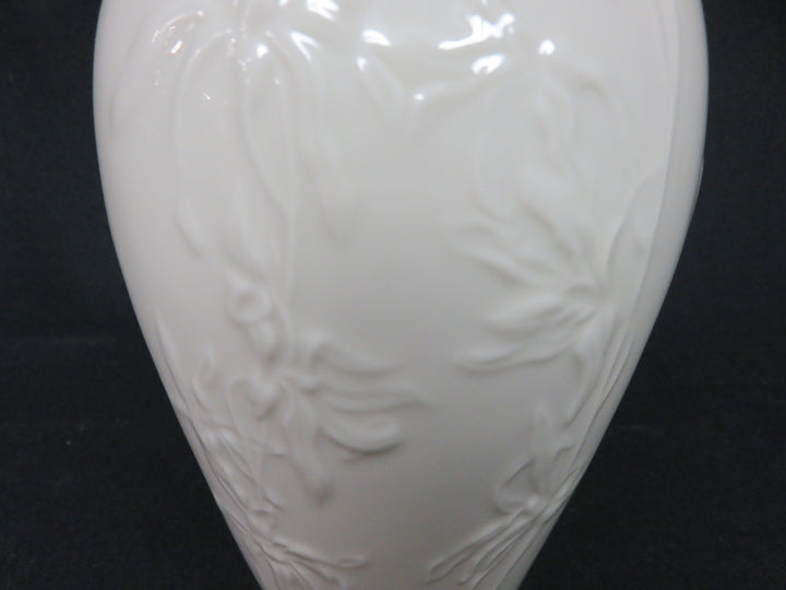 Lenox Masterpiece Collection Vase