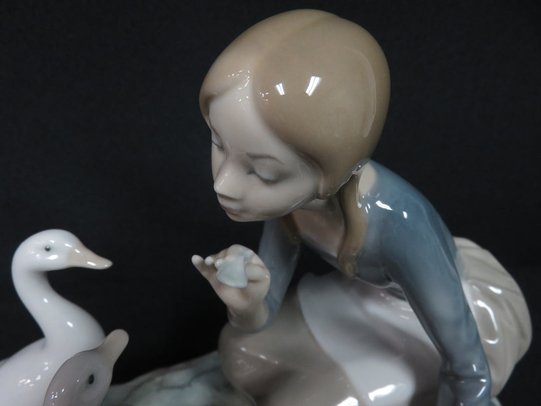 Lladró Figurine