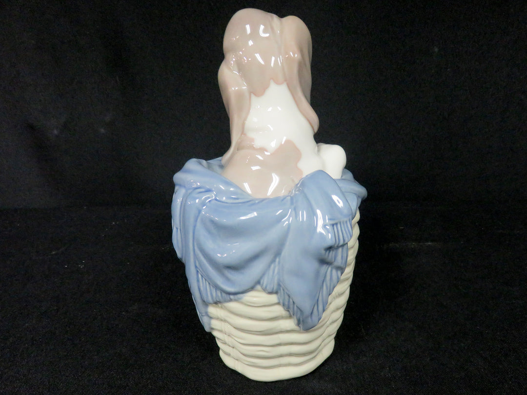 Lladró Figurine