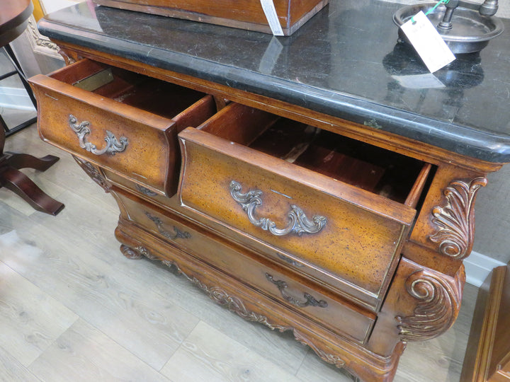 Thomasville Chateau Provence Bombe Chest