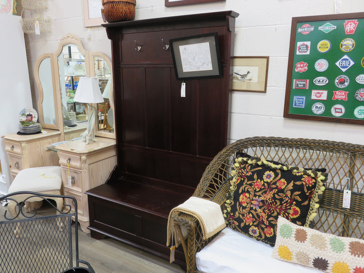 Hall Tree with Bench