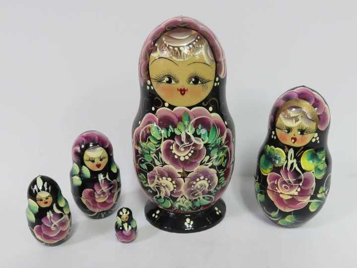Matryoshka Nesting Dolls