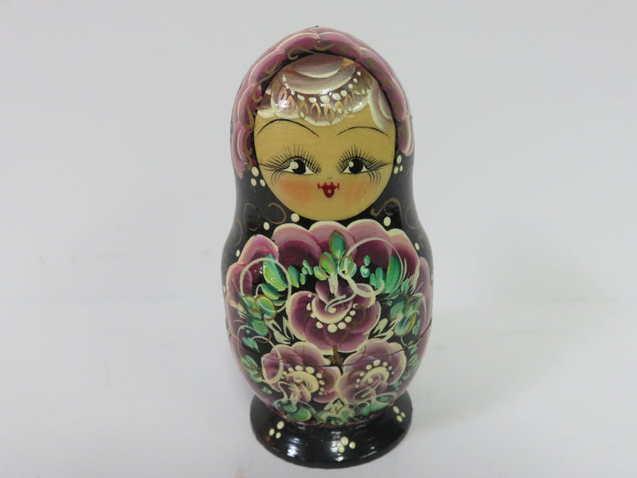 Matryoshka Nesting Dolls
