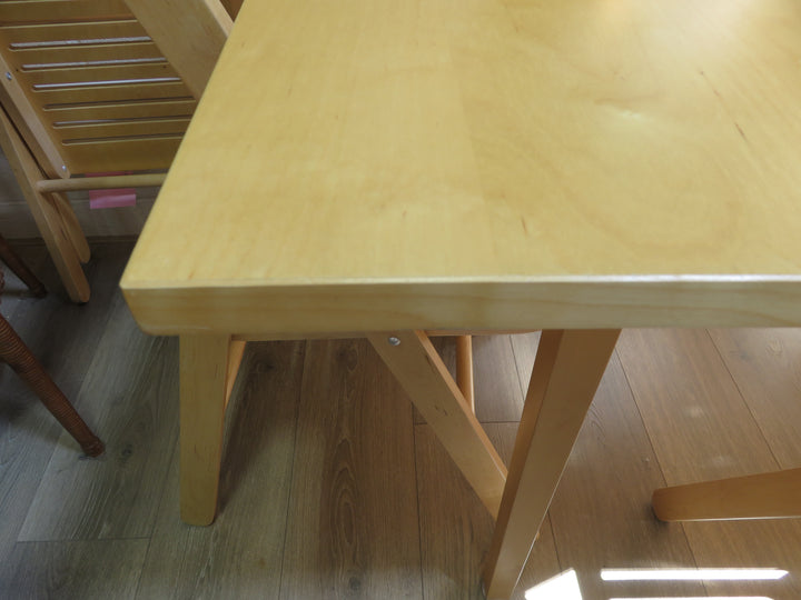 Contemporary Expandable Table & Chair Set