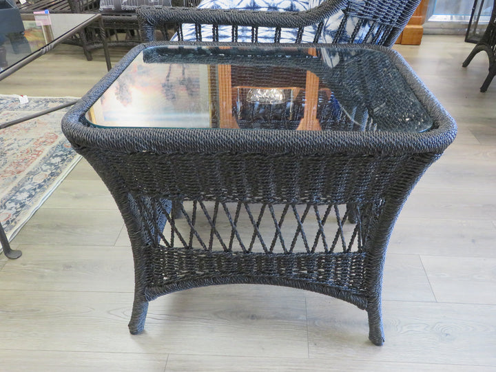 Resin Wicker Porch End Table