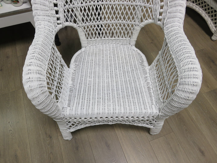 White Wicker Arm Chair