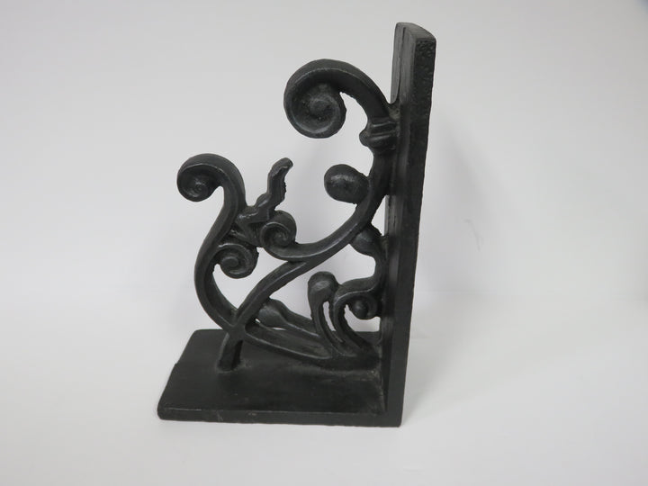 Pier 1 Bookends