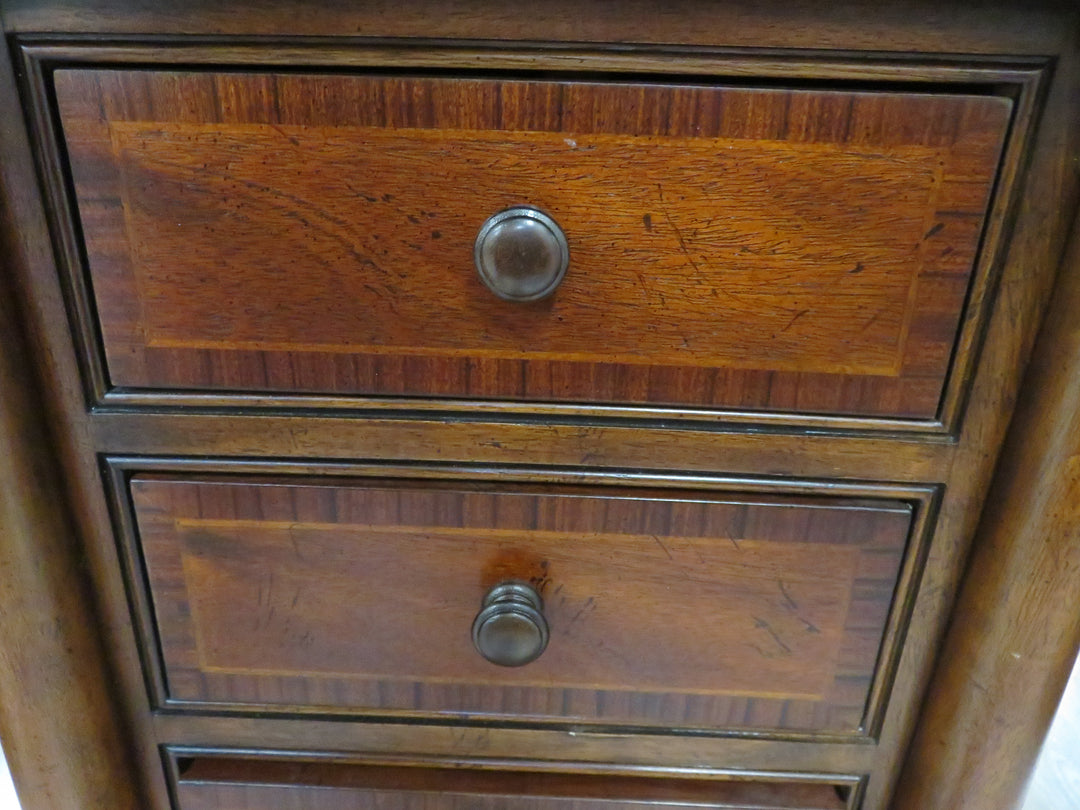 Thomasville Fredericksburg End Table