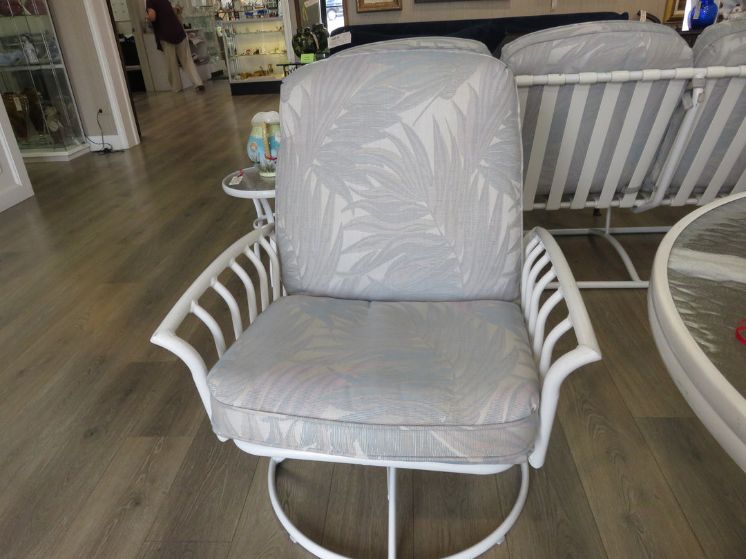 Patio Outdoor Table & Six Chairs
