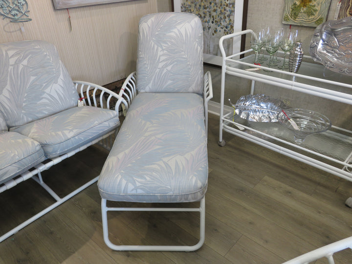 Winston Porch Chaise