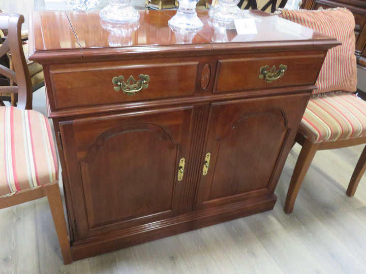 Ethan Allen Server