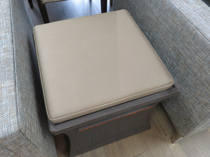 Cube Seat With Pull-out Shelf