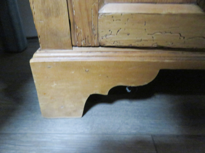 Pine Chest