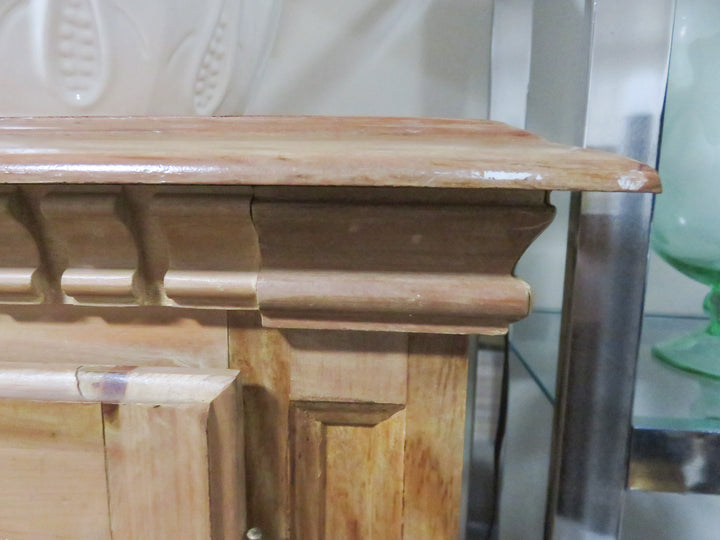 Kincade Knotty Pine Armoire