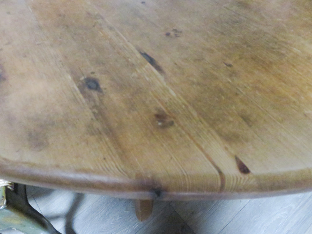 Pine Dining Table & Chairs