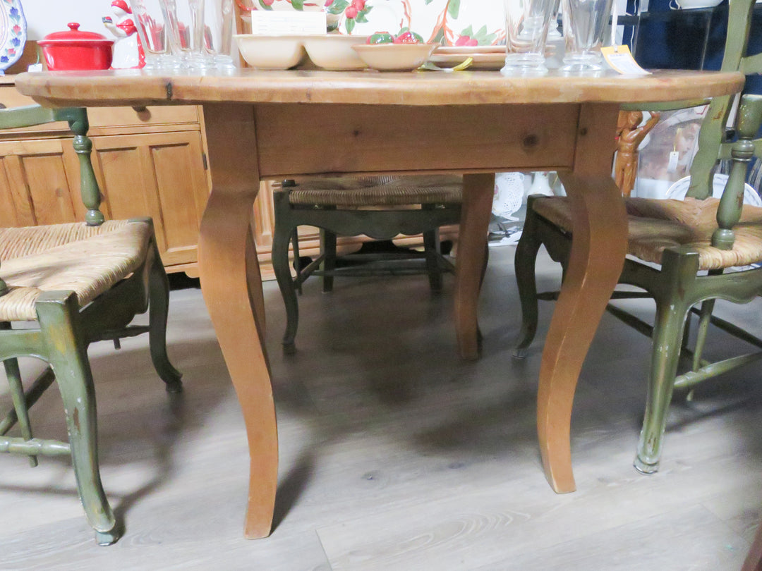 Pine Dining Table & Chairs