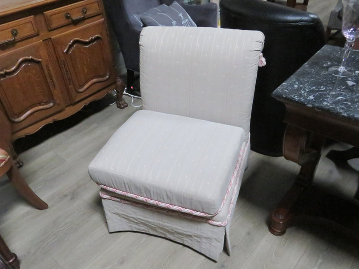 Sherrill Slipper Chair