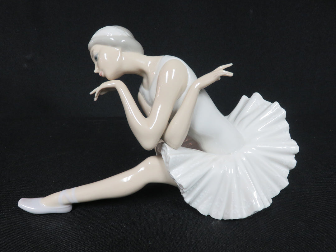 Lladró Figurine