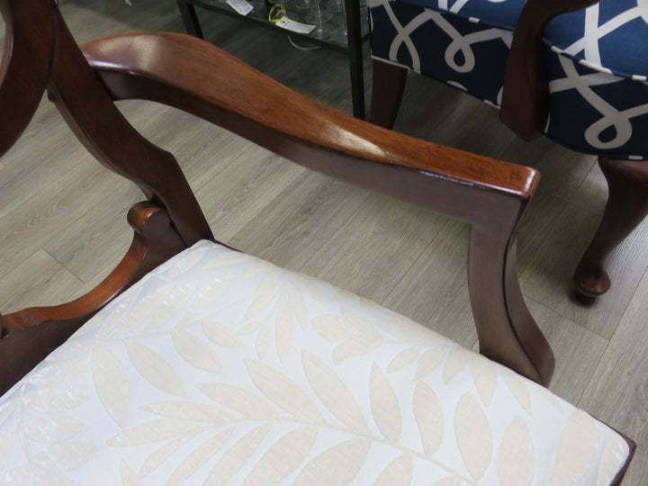 Bernhardt Dining Table & Six Chairs