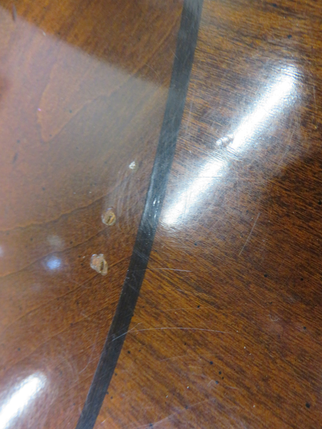 Century Queen Anne Dining Table & Chairs
