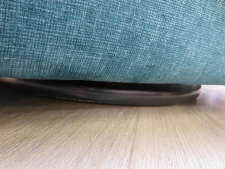 Barrel Back Swivel Chair