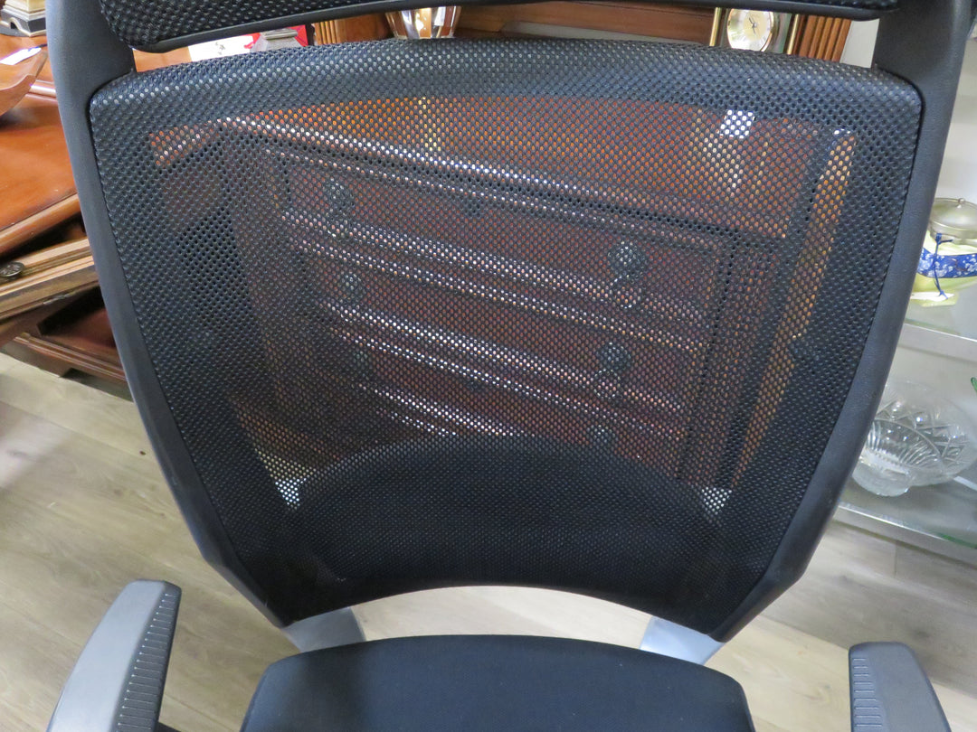 Merryfair Black Office Chair