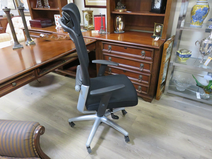 Merryfair Black Office Chair
