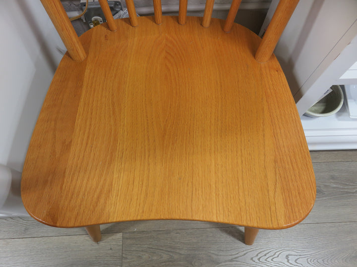 Richardson Bros. Windsor Style Chair