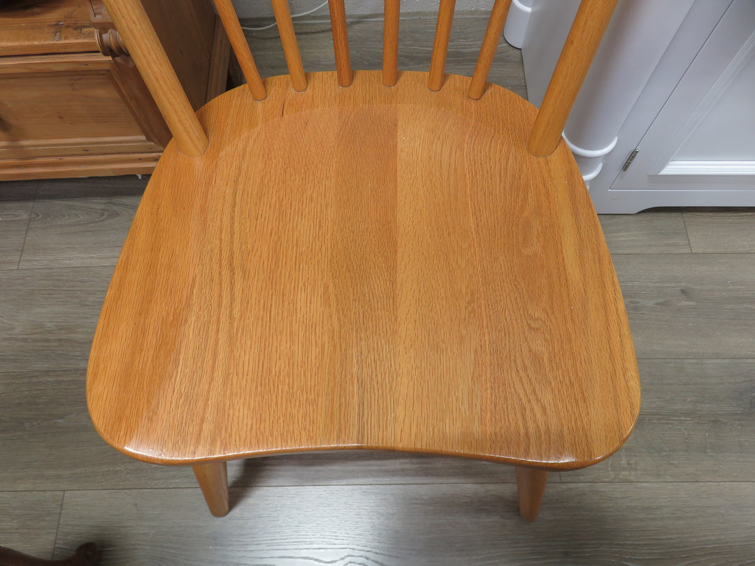 Richardson Bros. Windsor Style Chair