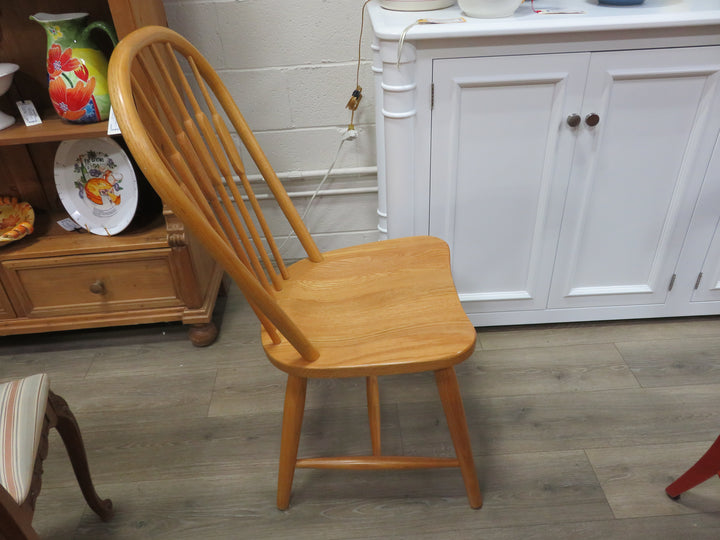 Richardson Bros. Windsor Style Chair